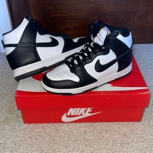 Women’s Nike high panda dunks